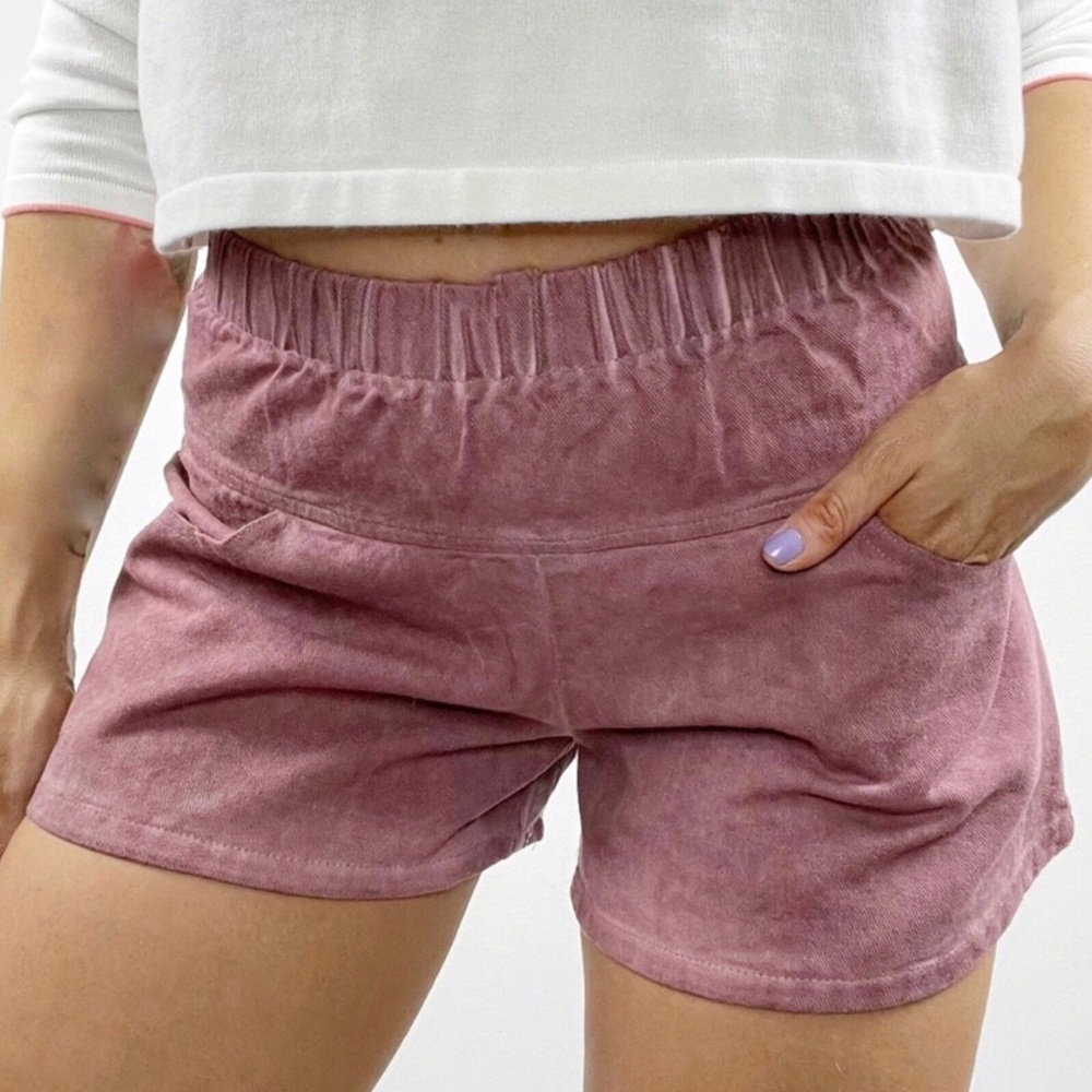 POL Red Denim Elastic Waist Front Pocket Shorts Relaxed Fit